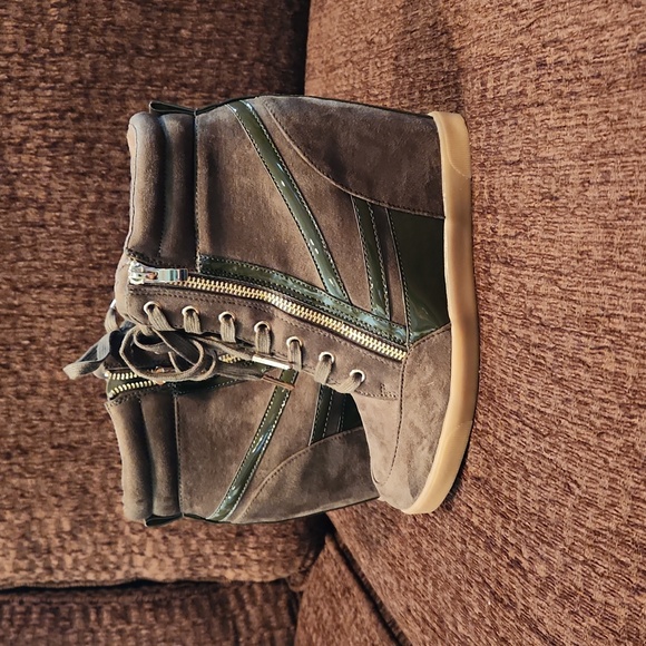 Olive Green wedge sneaker 8 - Picture 2 of 5